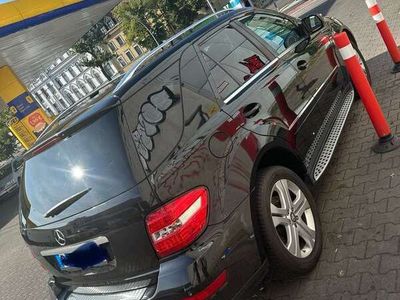 Mercedes ML300