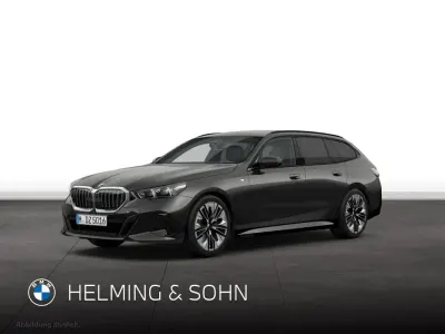 Gebraucht BMW 540 Sport Line 286 PS (210 kW) 2025 Grau Kombi