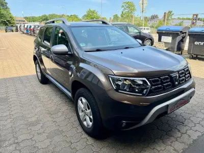 Gebraucht Dacia Duster Comfort 101 PS (74 kW) 2020 Braun SUV