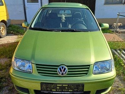 VW Polo
