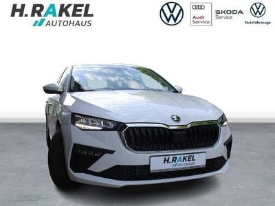 Gebraucht Skoda Scala Essence 116 PS (85 kW) 2024 Weiß Kleinwagen