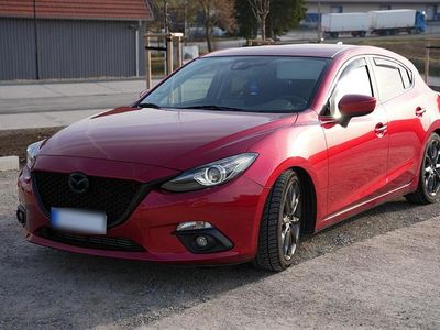 Gebraucht Mazda 3 Nakama 210 PS (154 kW) 2016 Rot Limousine