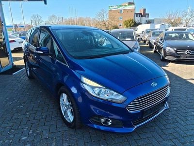 Gebraucht Ford S-MAX Titanium 160 PS (117 kW) 2016 Blau Van / Kleinbus