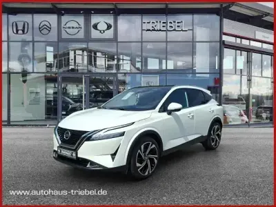 Gebraucht Nissan Qashqai Tekna+ 158 PS (116 kW) 2022 Weiß SUV