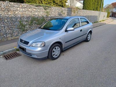 Second-hand Opel Astra 75 CP (55 kW) 1998 Argintiu Berlinǎ