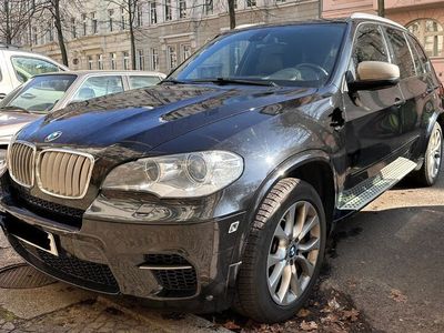 BMW X5 M50