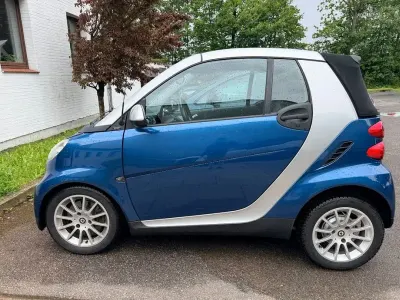 Gebraucht Smart ForTwo Cabrio 71 PS (52 kW) 2010 Blau Cabrio
