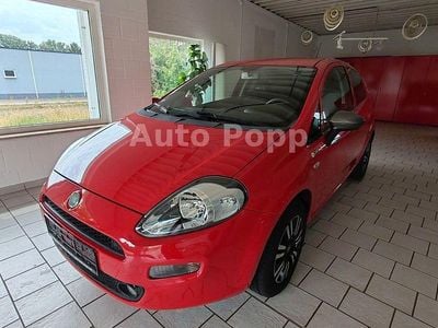 Usata Fiat Punto Young 69 CV (50 kW) 2015 Rosso Utilitaria