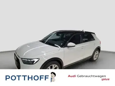 Gebraucht Audi A1 S-Line 150 PS (110 kW) 2025 Gletscherweiß metallic SUV