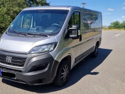 Gebraucht Fiat Ducato 140 PS (102 kW) 2024 Silber Van