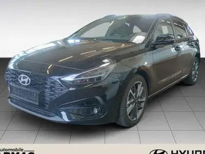 Second-hand Hyundai i30 Advantage 100 CP (73 kW) 2025 Portocaliu Break