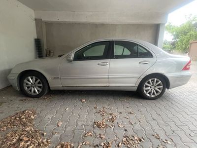 Mercedes C180