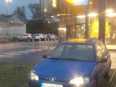 Peugeot 106