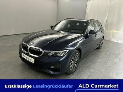 BMW 330e