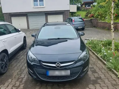Brugt Opel Astra 165 HK (121 kW) 2015 Sort Stationcar