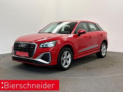 Gebraucht Audi Q2 Ambiente 150 PS (110 kW) 2022 Rot SUV