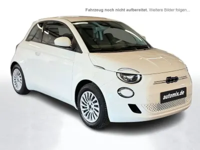 Gebraucht Fiat 500e 86 kW (118 PS) 2023 Colore esterno arktis weiss Kleinwagen