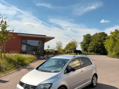 Gebraucht VW Golf 105 PS (77 kW) 2011 Silber SUV