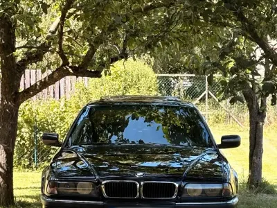 Gebraucht BMW 730 218 PS (160 kW) 1995 Schwarz Limousine