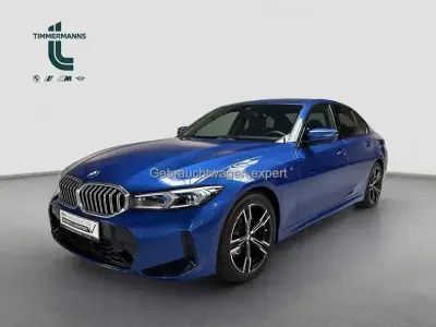 Gebraucht BMW 320 M Sport 184 PS (135 kW) 2024 M portimao blau (metallic) Limousine
