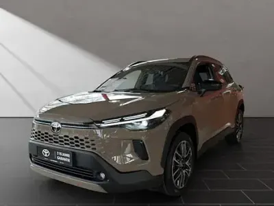 Neu Toyota Corolla Cross Team 180 PS (132 kW) 2026 Beige SUV