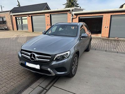 Mercedes GLC250