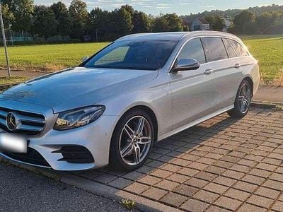 Gebraucht Mercedes E220 AMG line 194 PS (142 kW) 2017 Silber Kombi