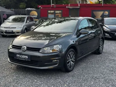 Gebraucht VW Golf VII Allstar 86 PS (63 kW) 2016 Carbon steel grey metallic Kleinwagen