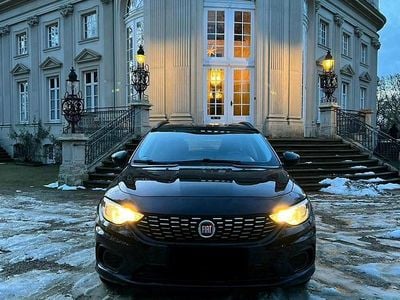 Gebraucht Fiat Tipo Pop 120 PS (88 kW) 2017 Schwarz Kombi