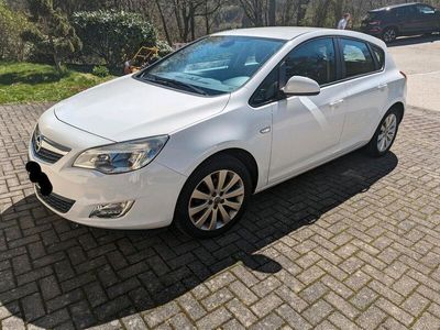 gebraucht Opel Astra Baujahr 2011