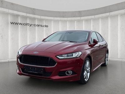 Usata Ford Mondeo Titanium 179 CV (131 kW) 2016 Rosso Berlina