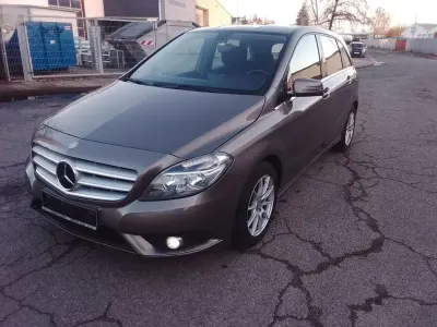 Brugt Mercedes B220