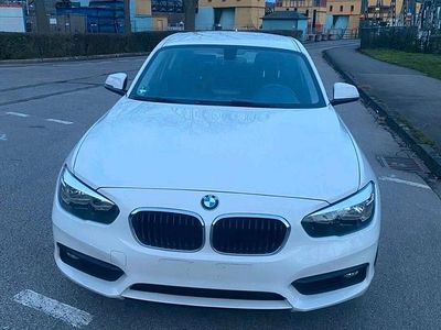 Weiß Gebraucht 2018 BMW 120 Advantage Kleinwagen | 15.890 € (Guter Preis)