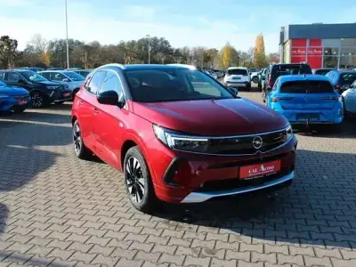 Gebraucht Opel Grandland X Ultimate 181 PS (133 kW) 2022 Rot SUV