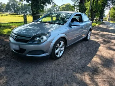 Gebraucht Opel Astra GTC Sport 116 PS (85 kW) 2005 Coupé