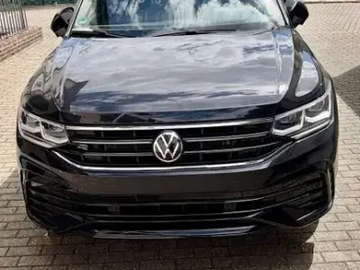 Gebraucht VW Tiguan Allspace 190 PS (139 kW) 2022 Schwarz SUV
