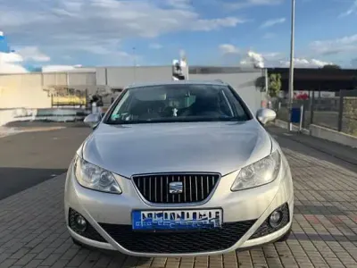 Gebraucht Seat Ibiza Style 75 PS (55 kW) 2012 Grau Limousine