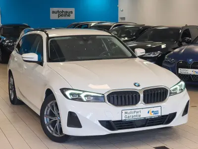 Gebraucht BMW 318 Shadowline 150 PS (110 kW) 2022 Weiß Limousine