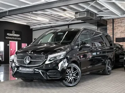 Gebraucht Mercedes V300 AMG line 237 PS (174 kW) 2021 Schwarz Van / Kleinbus