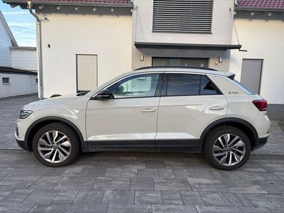 Gebraucht VW T-Roc Goal 150 PS (110 kW) 2025 Grau SUV