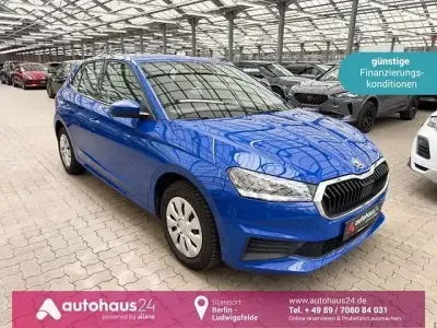 Gebraucht Skoda Fabia Active 80 PS (58 kW) 2023 Blau Kleinwagen