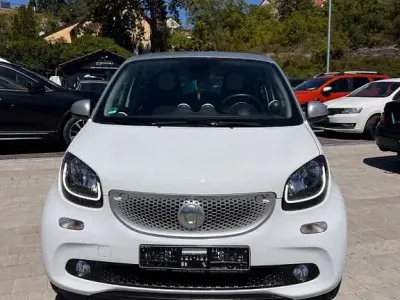 Gebraucht Smart ForFour Basis 71 PS (52 kW) 2015 Silber Kleinwagen