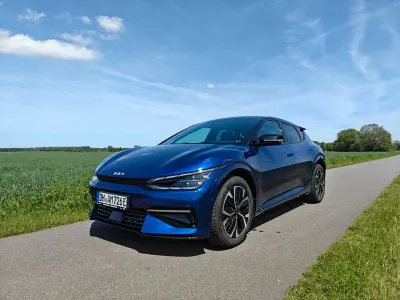 Gebraucht Kia EV6 GT-Line 167 kW (228 PS) 2023 Blau SUV