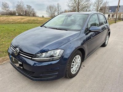 Gebraucht VW Golf VII Trendline 105 PS (77 kW) 2013 Blau Limousine