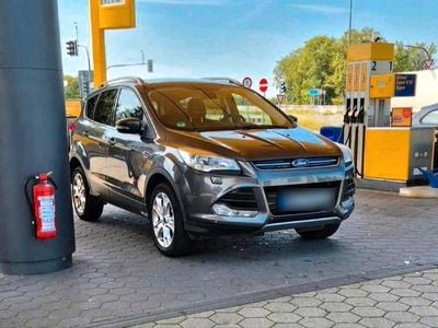 Gebraucht Ford Kuga Titanium 180 PS (132 kW) 2015 Silber SUV