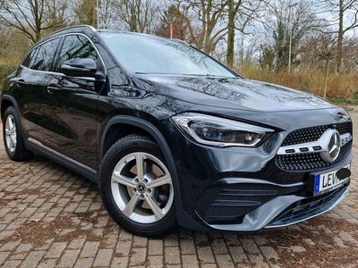 gebraucht Mercedes GLA200 AmgLine Sport