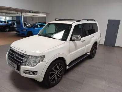 Gebraucht Mitsubishi Pajero Edition 190 PS (139 kW) 2018 Weiß SUV