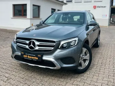 Gebraucht Mercedes GLC250 211 PS (155 kW) 2018 Grau SUV