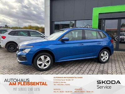 Raceblau metallic Gebraucht 2025 Skoda Kamiq Essence SUV | 24.760 € (Fairer Preis)