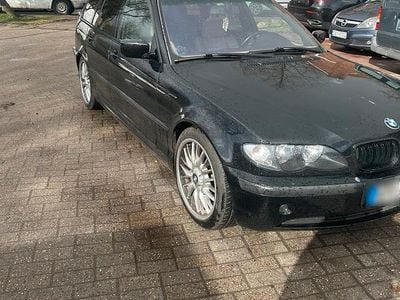 Usata BMW 325 192 CV (141 kW) 2001 Nero Station wagon